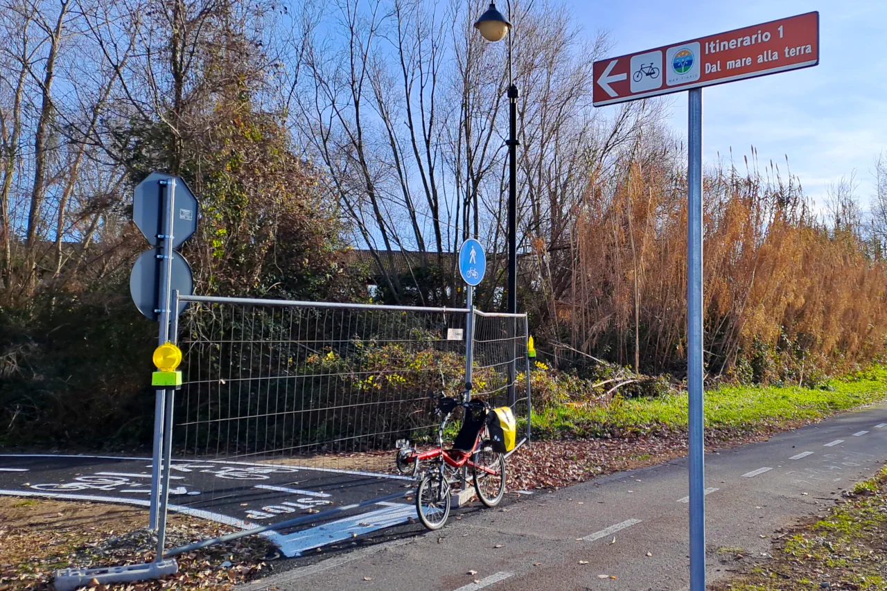 The new cycle path in Belvedere: the connection with the Alpe Adria cycle path.